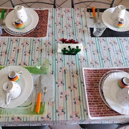 B&B Via Roma N. 12 Valfabbrica Dış mekan fotoğraf