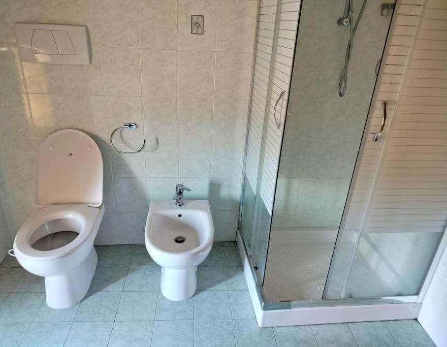 B&B Via Roma N. 12 Valfabbrica Dış mekan fotoğraf