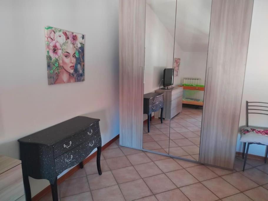 B&B Via Roma N. 12 Valfabbrica Dış mekan fotoğraf